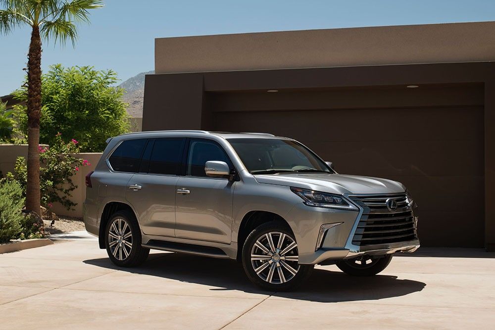 lexus-lx570-2016-chinh-thuc-trinh-lang-9.jpg