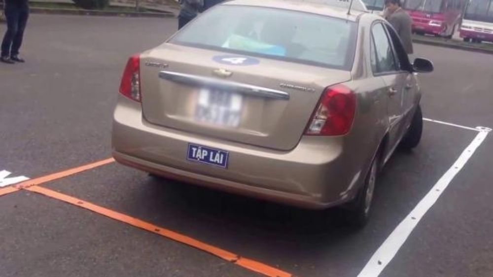 nguy&ecirc;n tắc cho người mới biết l&aacute;i