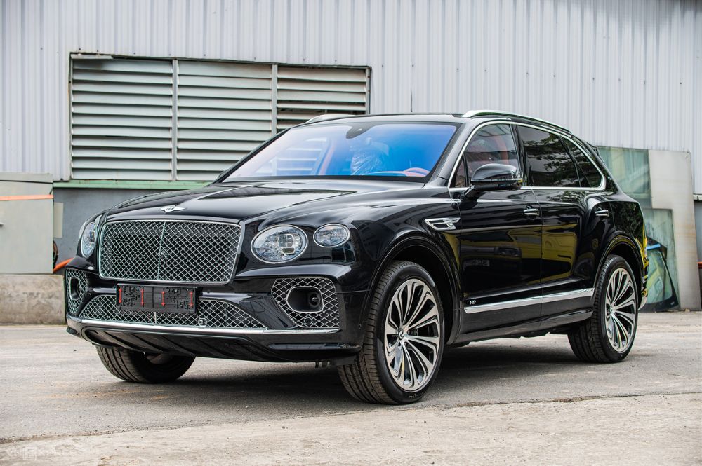 suv-moi-cua-bentley-lo-dang-6.jpg